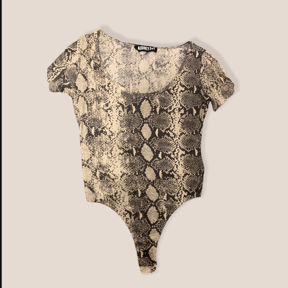 2/$15 item! Snake Skin Bodysuit
